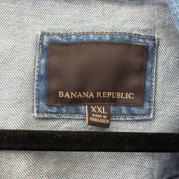 Women's Banana Republic Classic Denim Jacket XXL wardrobe staple - Picture 5 of 5